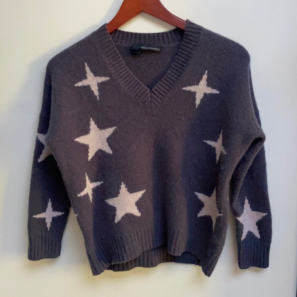 360 Cashmere Star Pullover Sweater